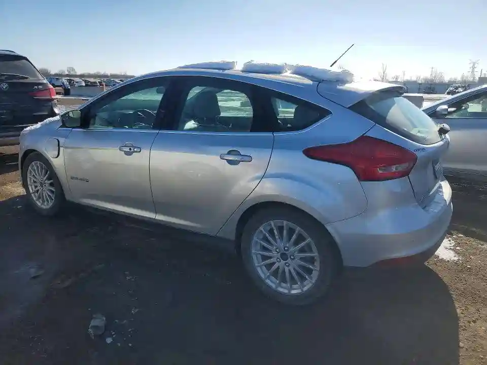 1FADP3R4XHL277789 2017 FORD FOCUS-1