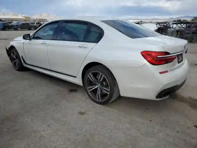 WBA7F0C56JGM23496 2018 BMW 7 SERIES-1