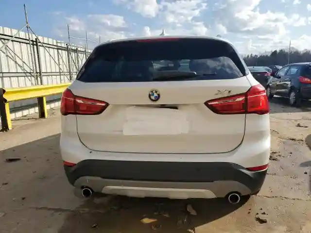 WBXHT3C36J5K22387 2018 BMW X1-5