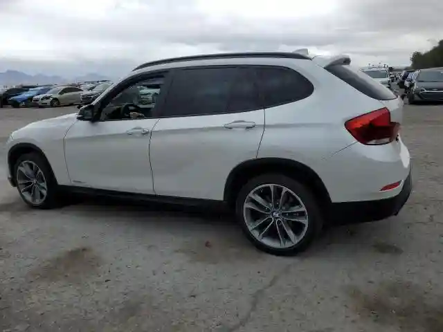 WBAVM1C52FV497732 2015 BMW X1-1