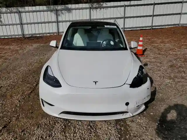 7SAYGDEF4PF699800 2023 TESLA MODEL Y-4