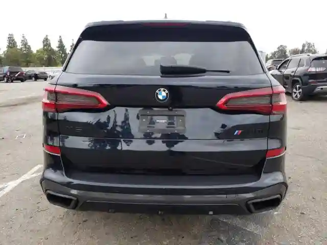 5UXJU2C5XKLN66405 2019 BMW X5-5