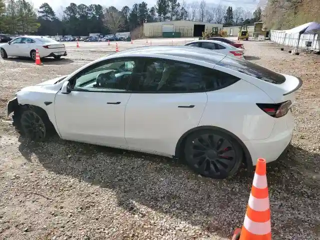 7SAYGDEF4PF699800 2023 TESLA MODEL Y-1