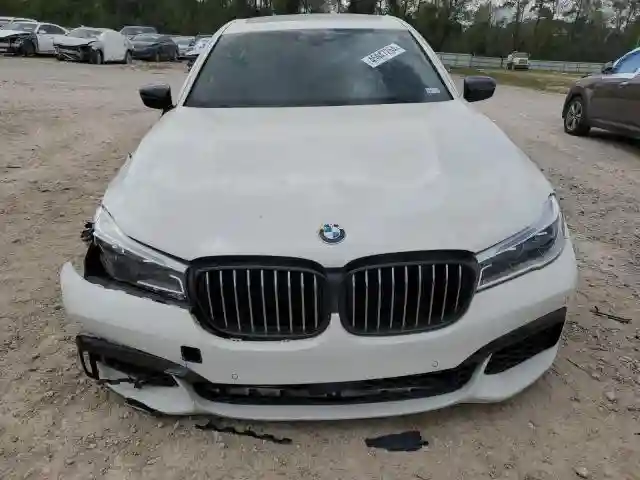 WBA7F2C57JG424328 2018 BMW 7 SERIES-4