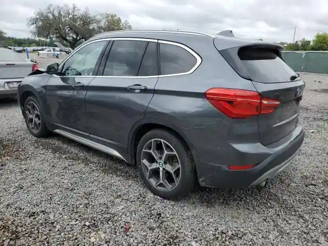 WBXHT3C34J5K23313 2018 BMW X1-1