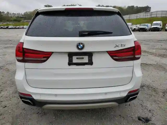 5UXKR2C55J0Z14410 2018 BMW X5-5