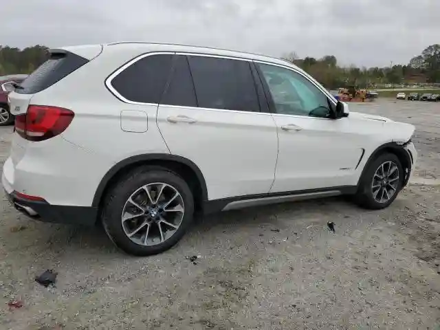 5UXKR2C55J0Z14410 2018 BMW X5-2