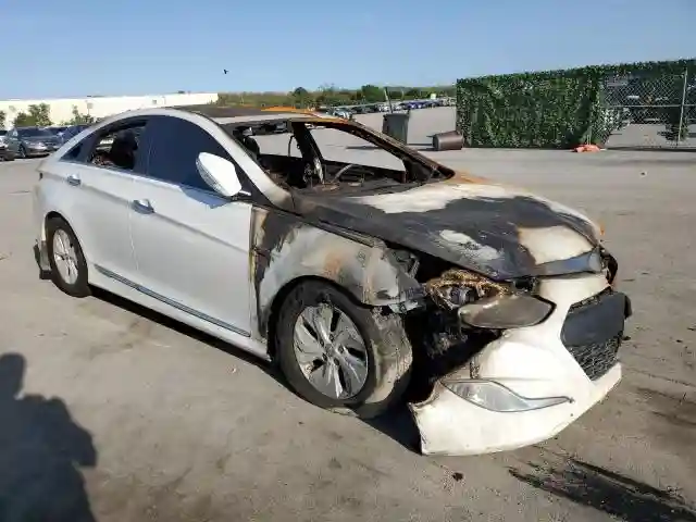 KMHEC4A42DA078815 2013 HYUNDAI SONATA-3