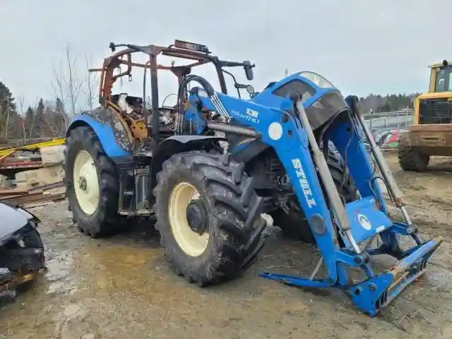 ZFBD02374 2015 KWHHOLLAND AGRICULTUR-0