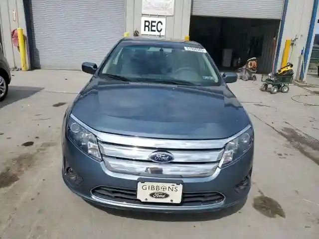 3FAHP0HA6CR134243 2012 FORD FUSION-4