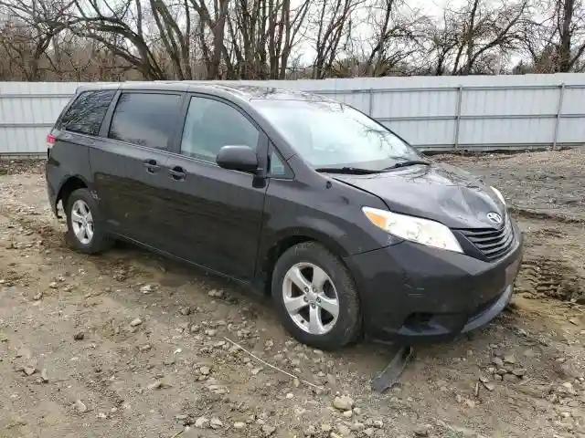 5TDZK3DC2ES503976 2014 TOYOTA ALL MODELS-3