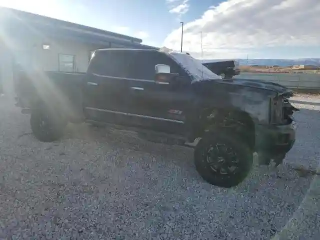 1GC4K0EY8JF148079 2018 CHEVROLET ALL MODELS-3