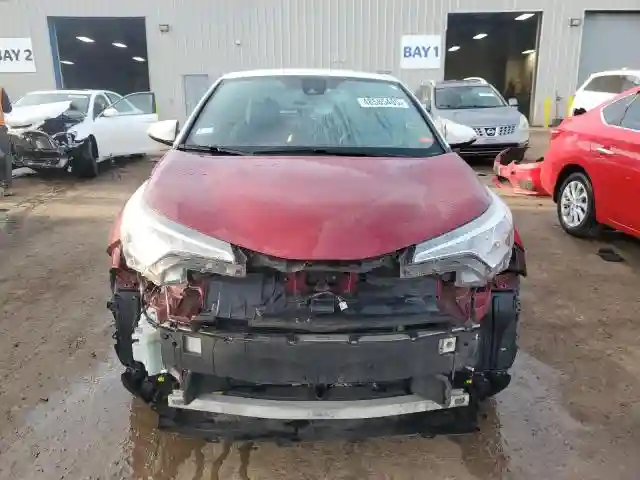 NMTKHMBX6JR016946 2018 TOYOTA C-HR-4