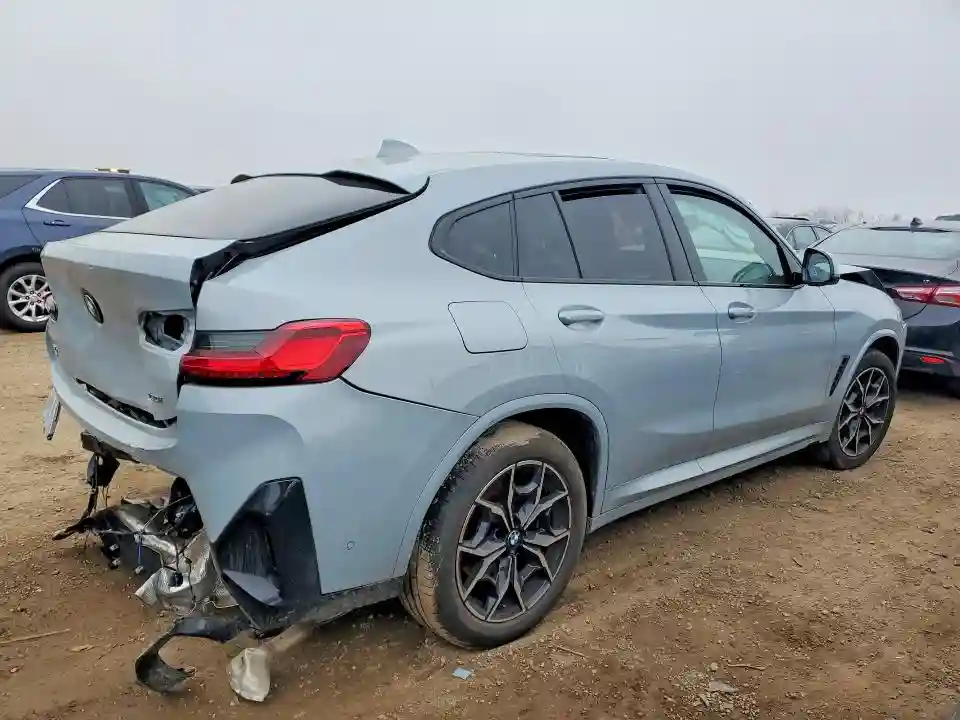 5UX33DT01R9T94638 2024 BMW X4-2