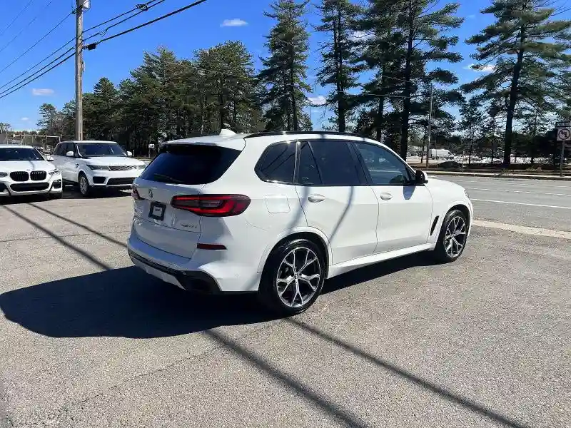 5UXTA6C08M9D84086 2021 BMW X5-3
