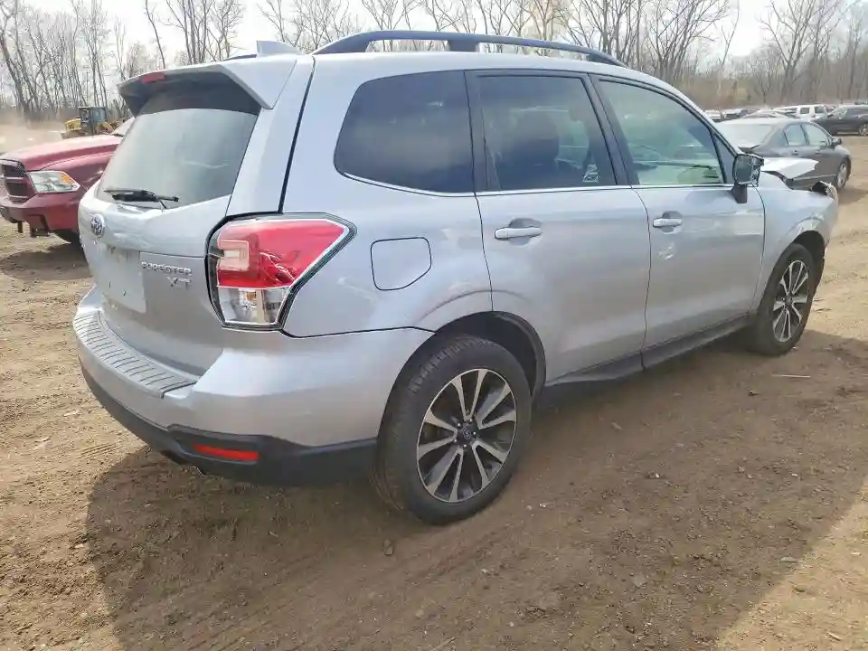 JF2SJGEC2JH435575 2018 SUBARU FORESTER-2