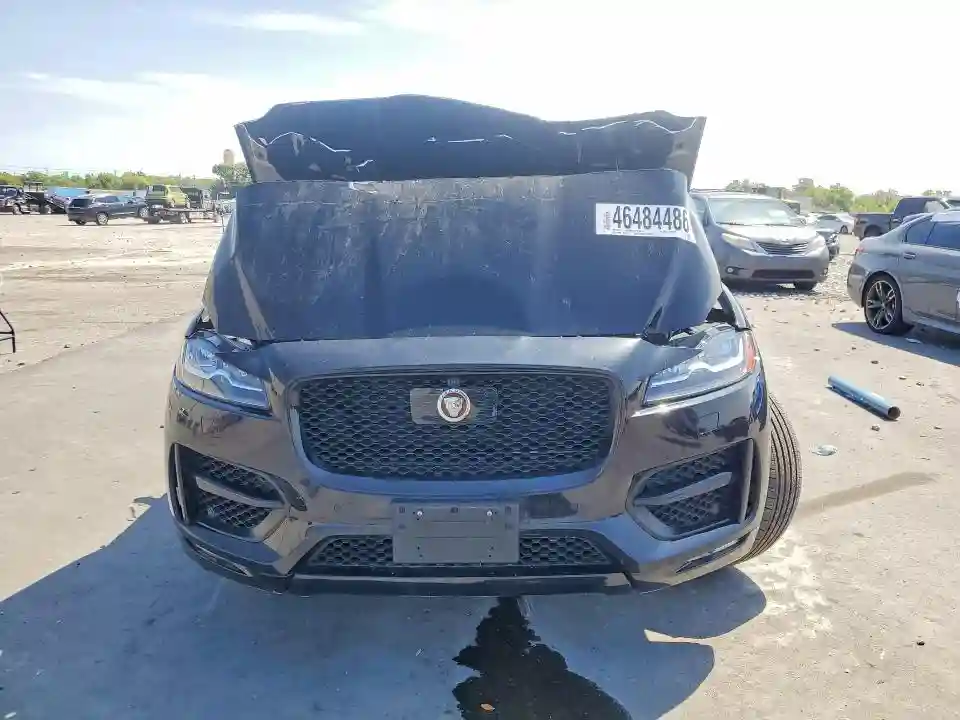 SADCL2GX0JA291490 2018 JAGUAR F-PACE-4