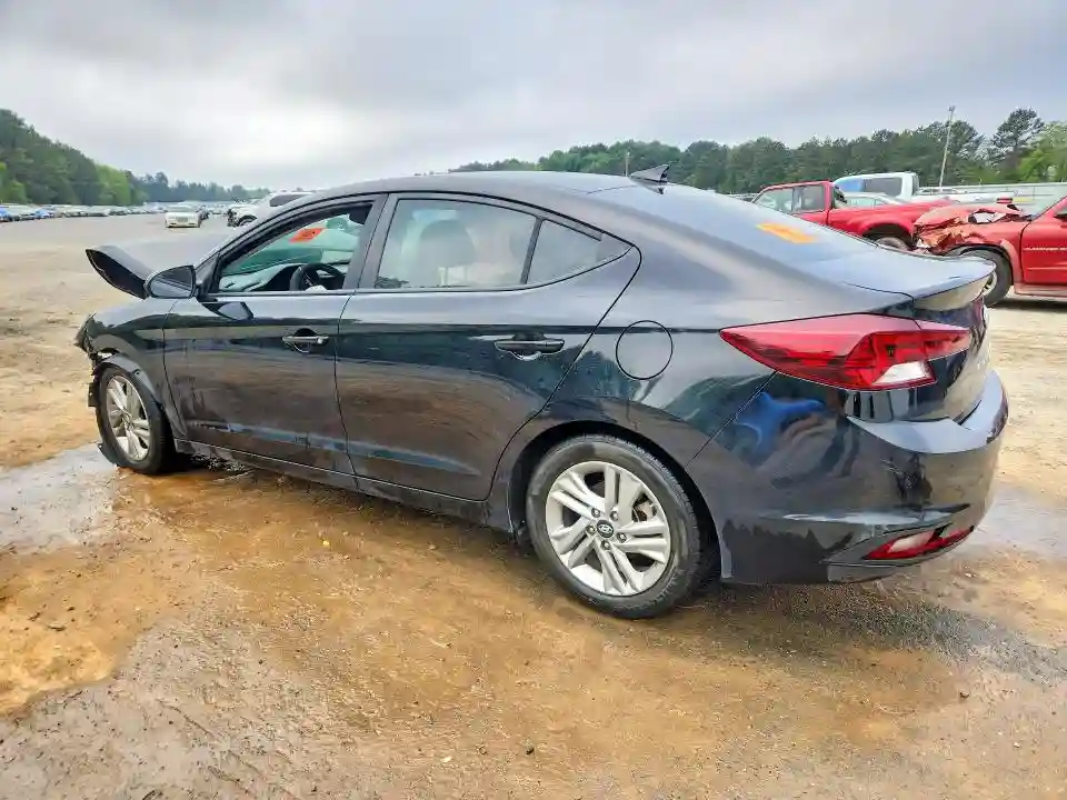 KMHD84LF0LU067823 2020 HYUNDAI ELANTRA-1