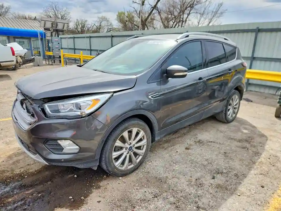1FMCU0J99JUB16785 2018 FORD ESCAPE-0