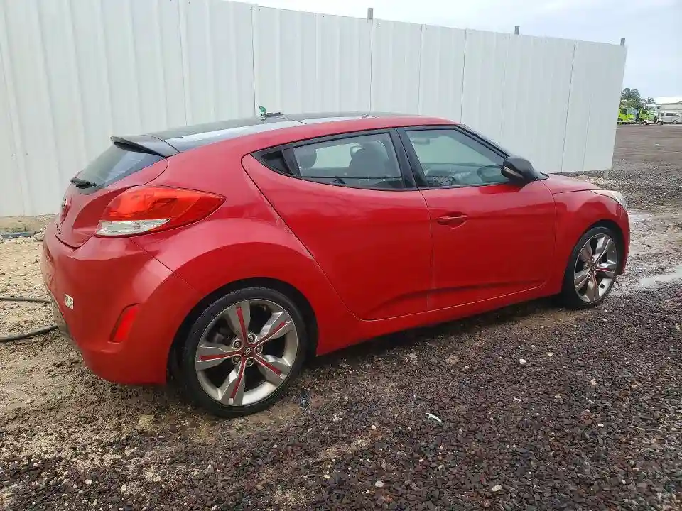 KMHTC6AD9DU088212 2013 HYUNDAI VELOSTER-2