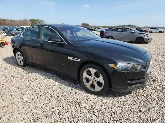 SAJAR4FX3JCP34624 2018 JAGUAR XE-3