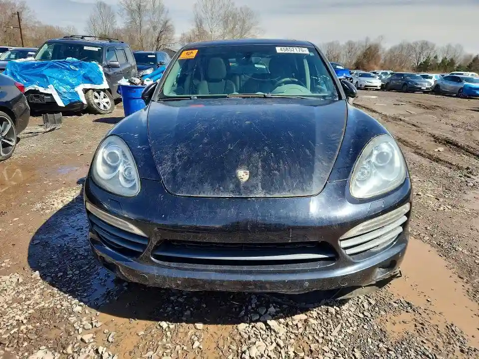 WP1AE2A27BLA93603 2011 PORSCHE CAYENNE-4