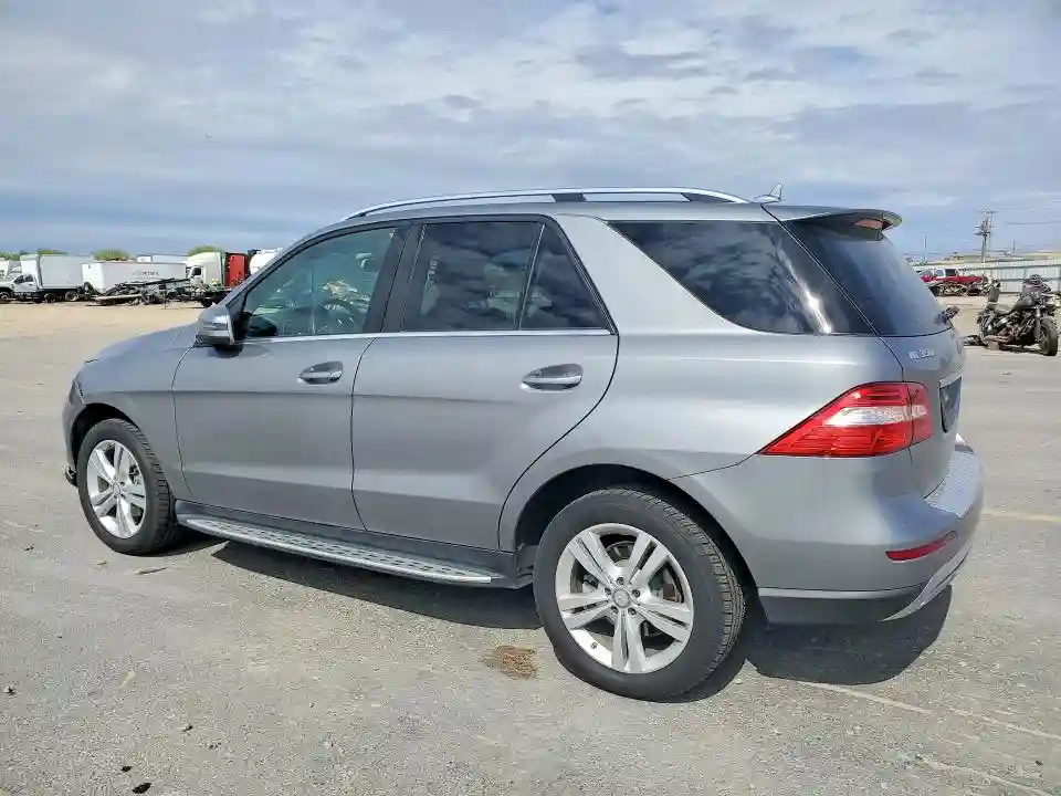 4JGDA5HB5FA618737 2015 MERCEDES BENZ M-CLASS-1
