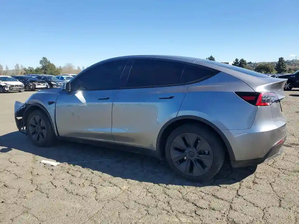 7SAYGDEE3RA295605 2024 TESLA MODEL Y-1