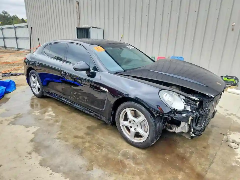 WP0AA2A79BL010116 2011 PORSCHE PANAMERA-3