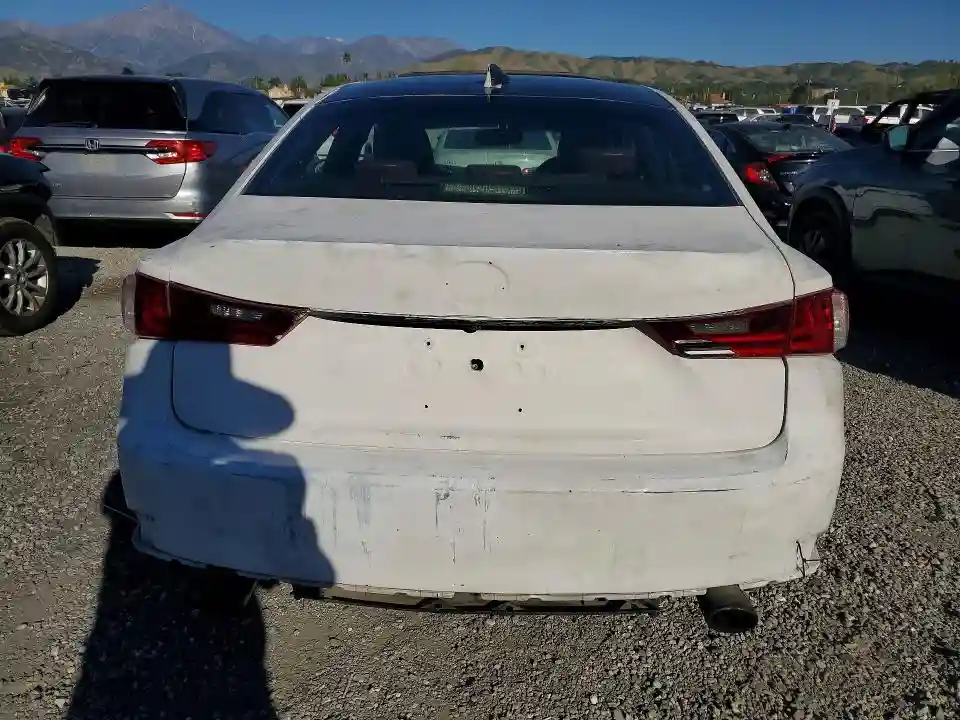 JTHBA1D22G5018521 2016 LEXUS IS 200T BA-5