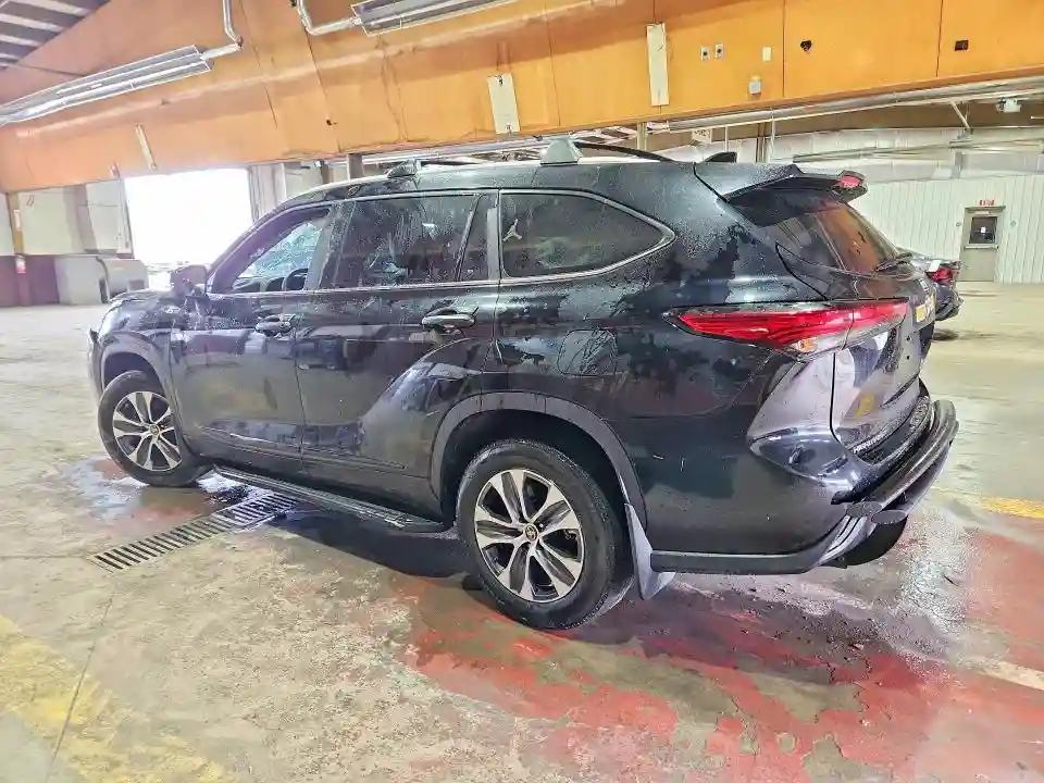 5TDKDRBH9PS017827 2023 TOYOTA HIGHLANDER-1