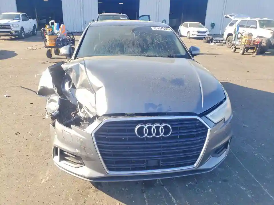 WAUAUGFF1J1042716 2018 AUDI A3-4