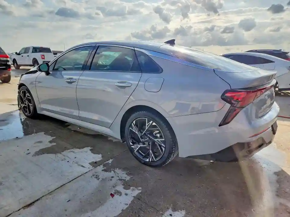 KNAG64J71S5326439 2025 KIA K5-1