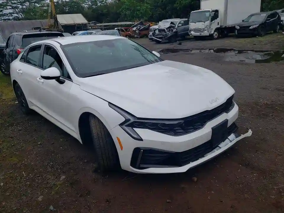 KNAG24J78S5358297 2025 KIA K5-3