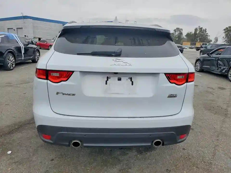 SADCK2EV3JA243874 2018 JAGUAR F-PACE-5
