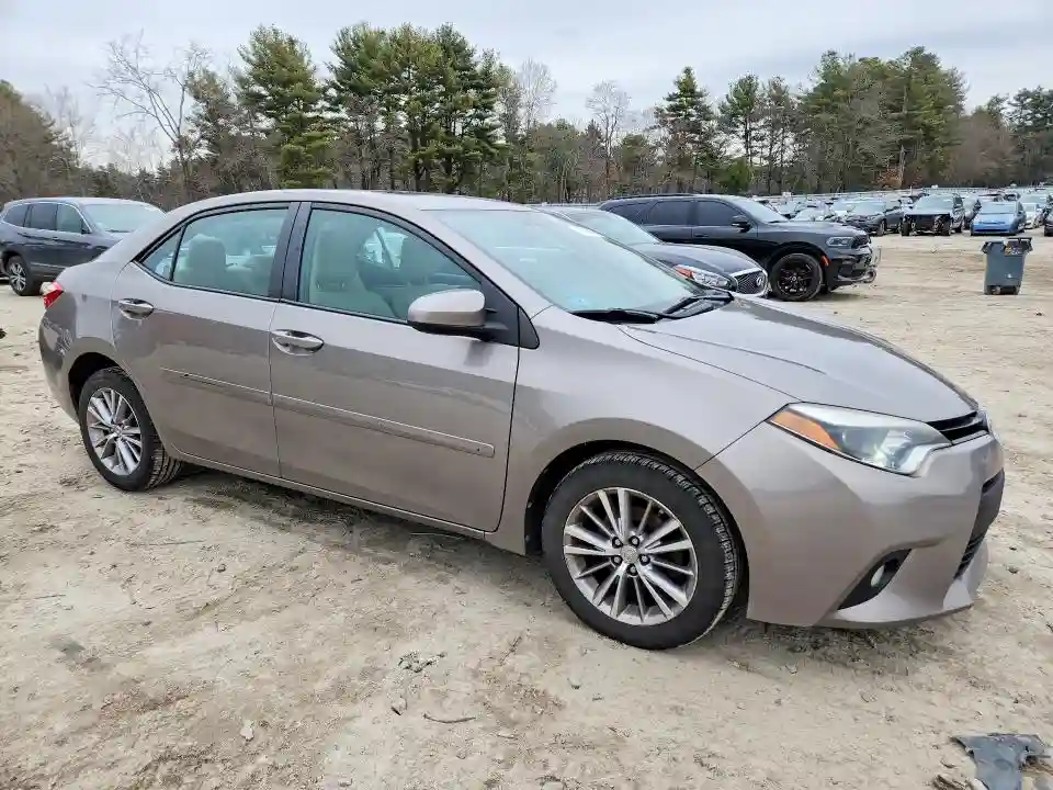 2T1BURHE9EC072989 2014 TOYOTA COROLLA-3