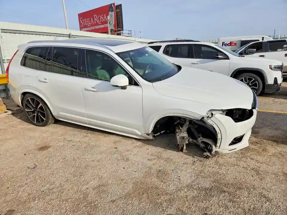 YV4A221K4L1609498 2020 VOLVO XC90-3