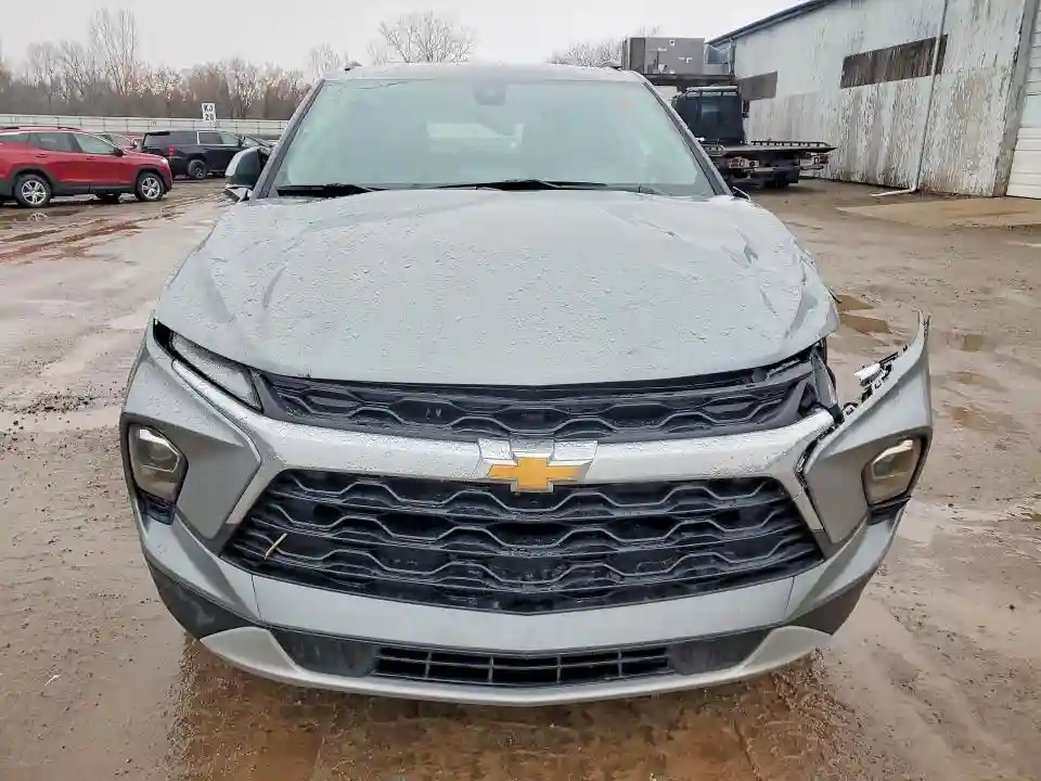 3GNKBCR46RS185663 2024 CHEVROLET BLAZER-4