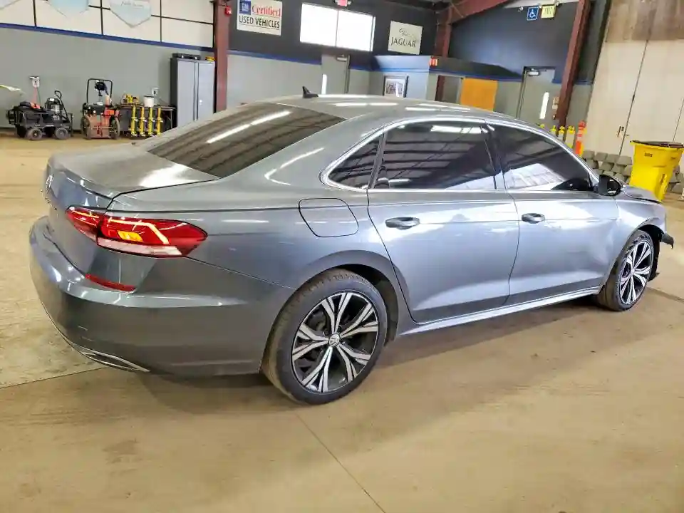 1VWSA7A32MC001921 2021 VOLKSWAGEN PASSAT-2