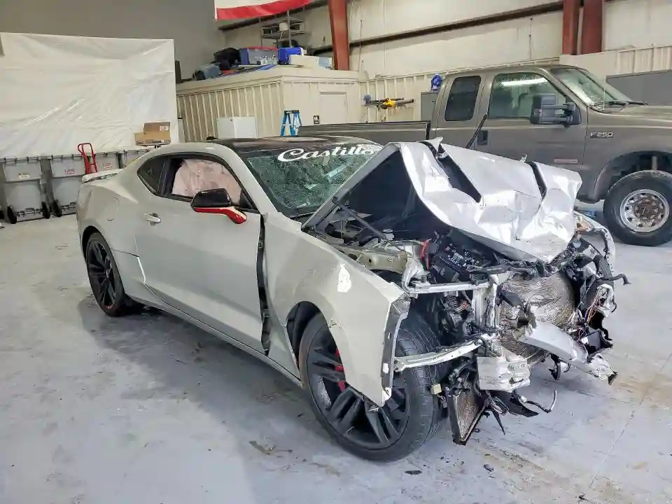 1G1FH1R71J0190782 2018 CHEVROLET CAMARO-3