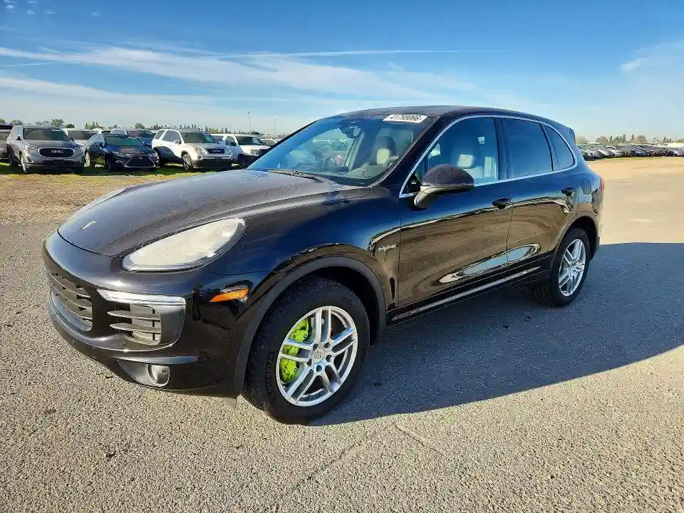 WP1AE2A27FLA51910 2015 PORSCHE CAYENNE-0