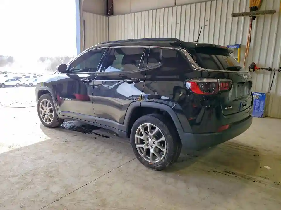 3C4NJDFN6RT130068 2024 JEEP COMPASS-1