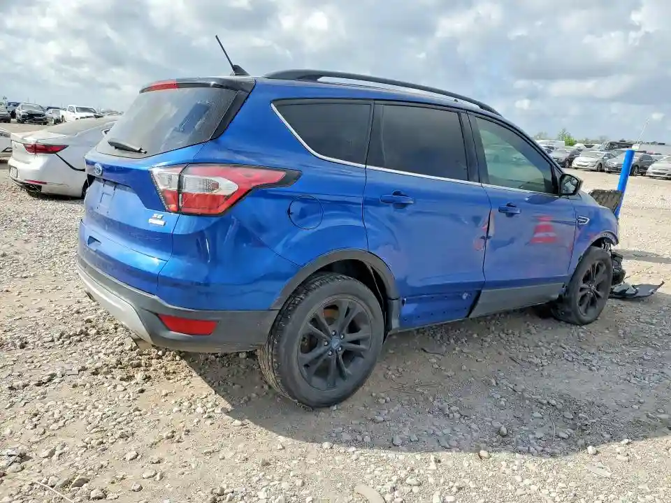 1FMCU0GD6JUB42255 2018 FORD ESCAPE-2