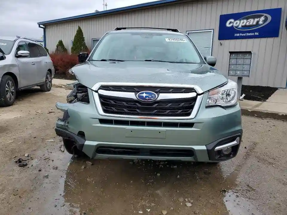 JF2SJAGCXJH454966 2018 SUBARU FORESTER-4