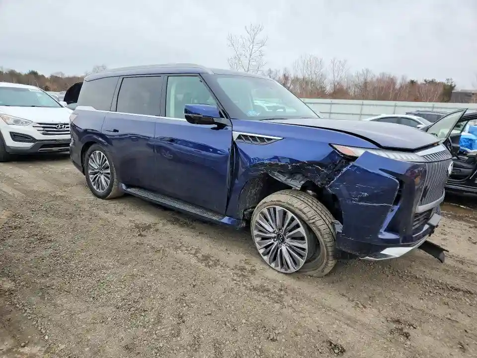 JN8AZ3BE5S9700278 2025 INFINITI QX80-3