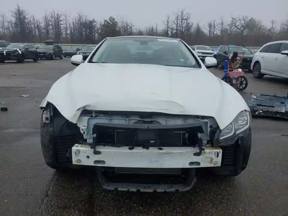 SAJWJ2GD5H8W08719 2017 JAGUAR XJ-4