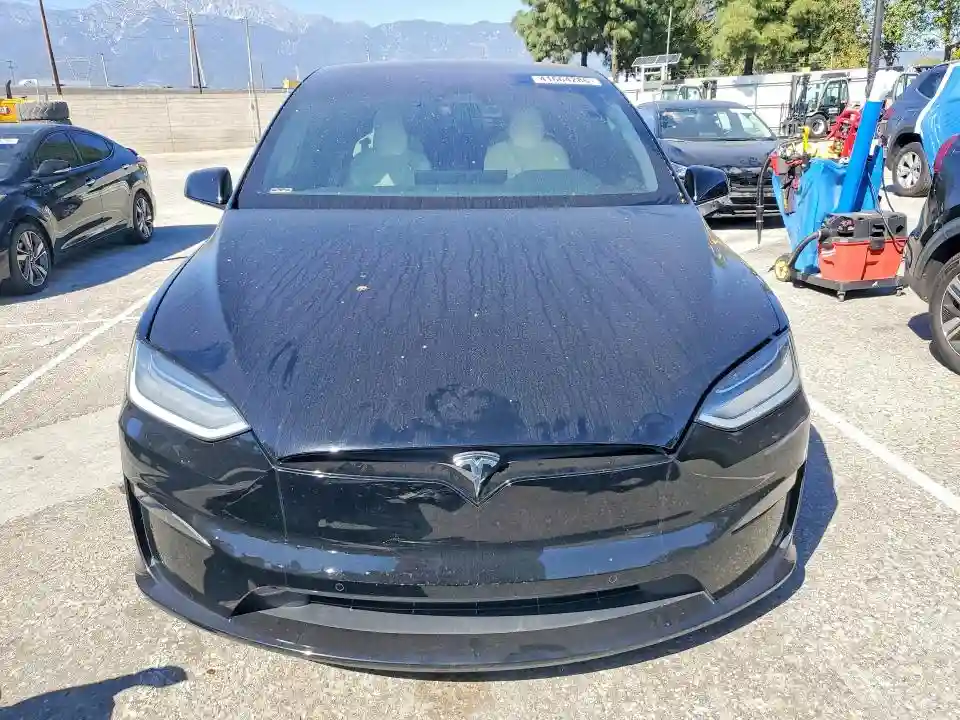 7SAXCBE50NF329458 2022 TESLA MODEL X-4