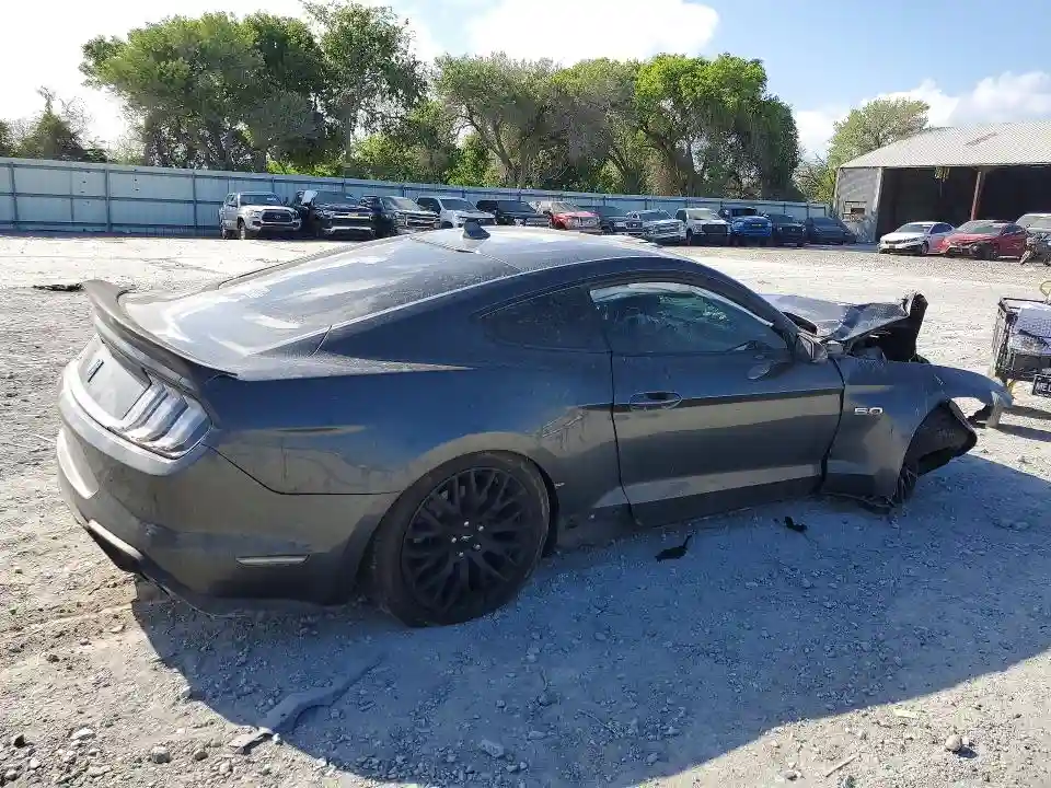 1FA6P8CF2L5188196 2020 FORD MUSTANG-2