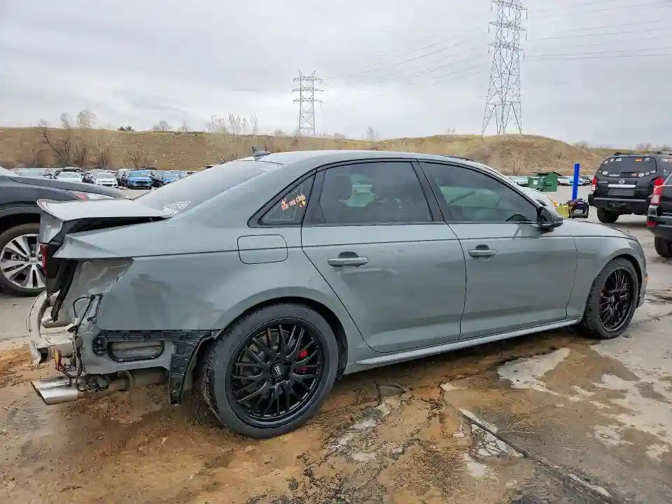 WAUB4AF46KA051901 2019 AUDI S4/RS4-2