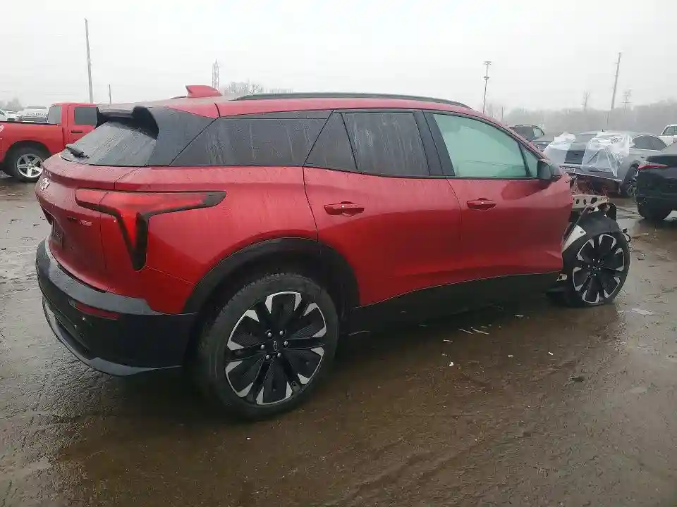 3GNKDCRJ7RS215723 2024 CHEVROLET BLAZER-2